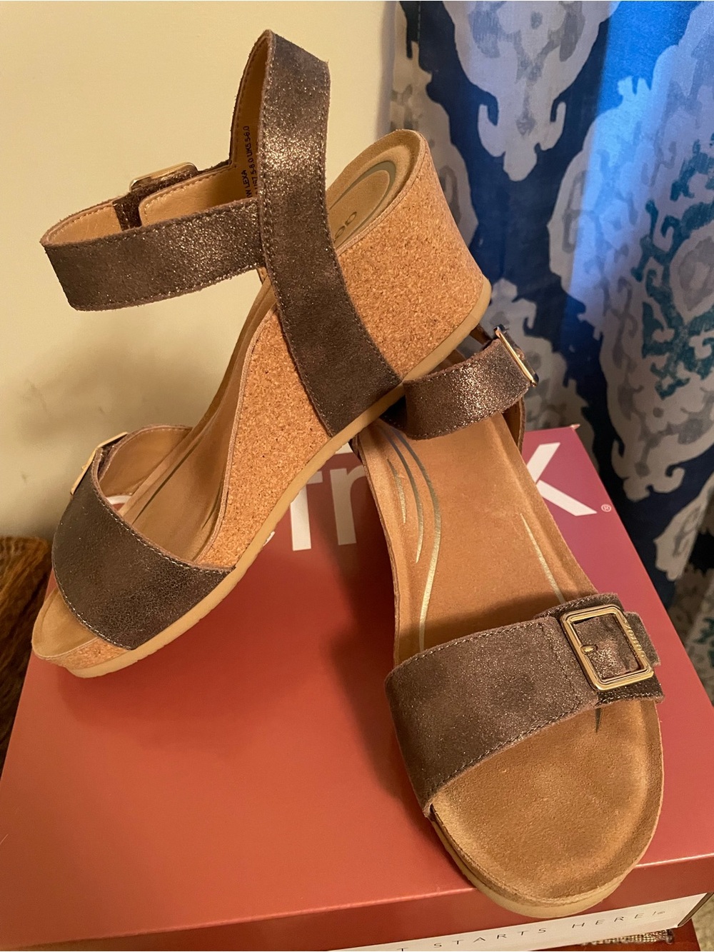 Aetrex Metallic Bronze Suede Wedge Sandals - Picture 3 of 4